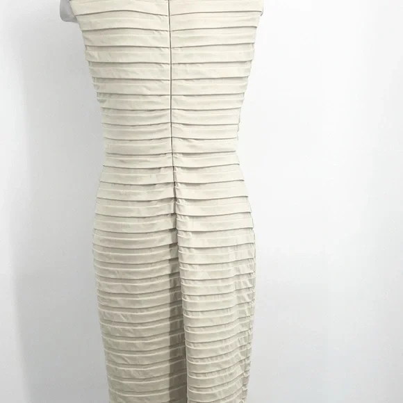 Adrianna Papell Bandage Dress size 10 Cream Tan Beige Sweetheart Neckline